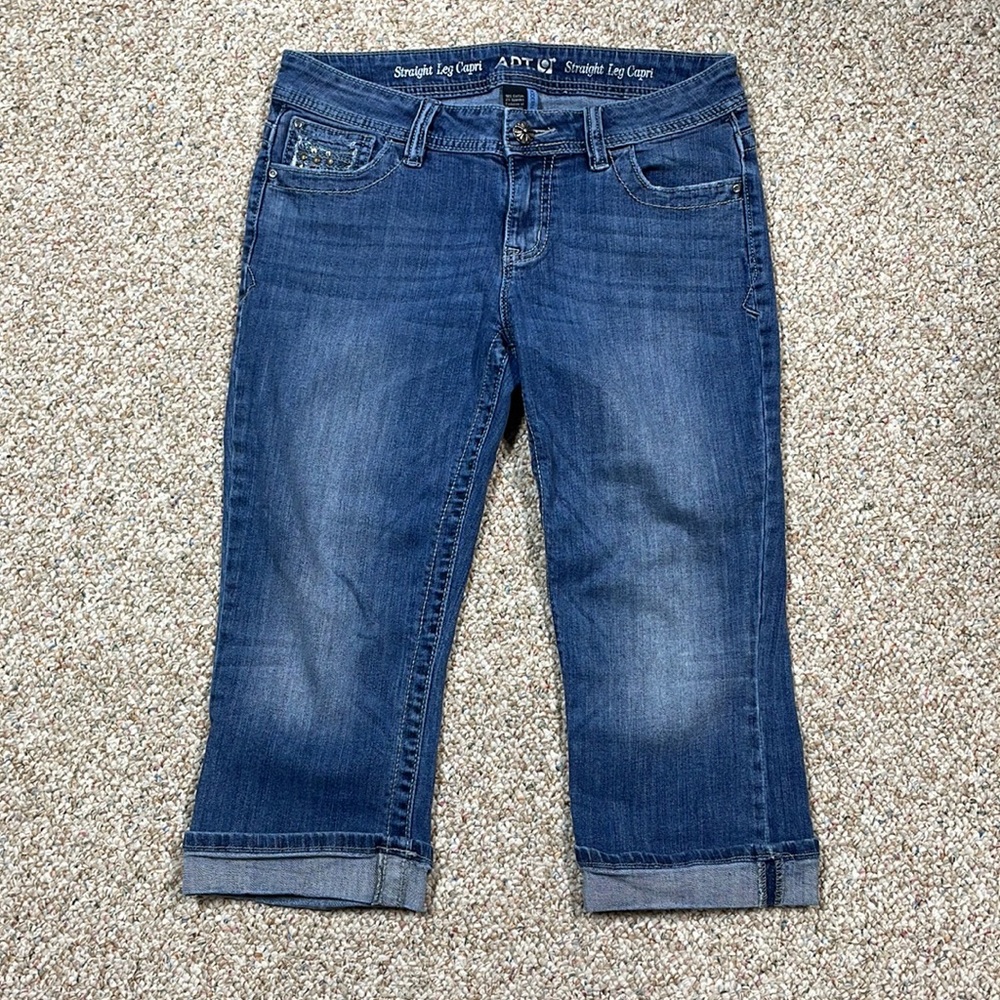 APT 9 Denim Capri pants